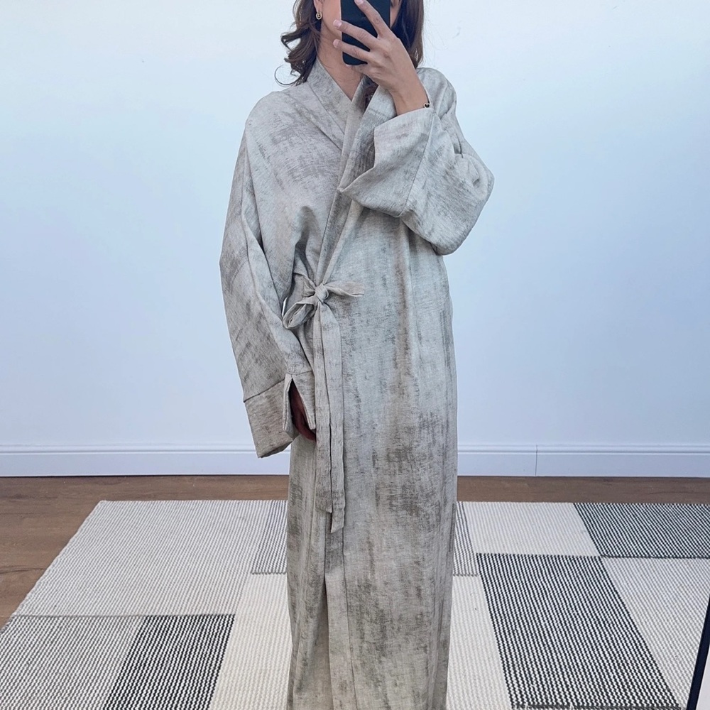 Elegant Cream Women's Robe